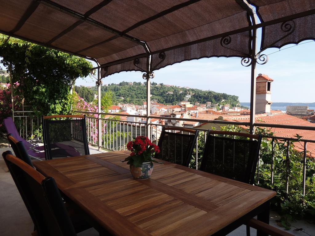 Holiday Home Amazing View 피란 객실 사진
